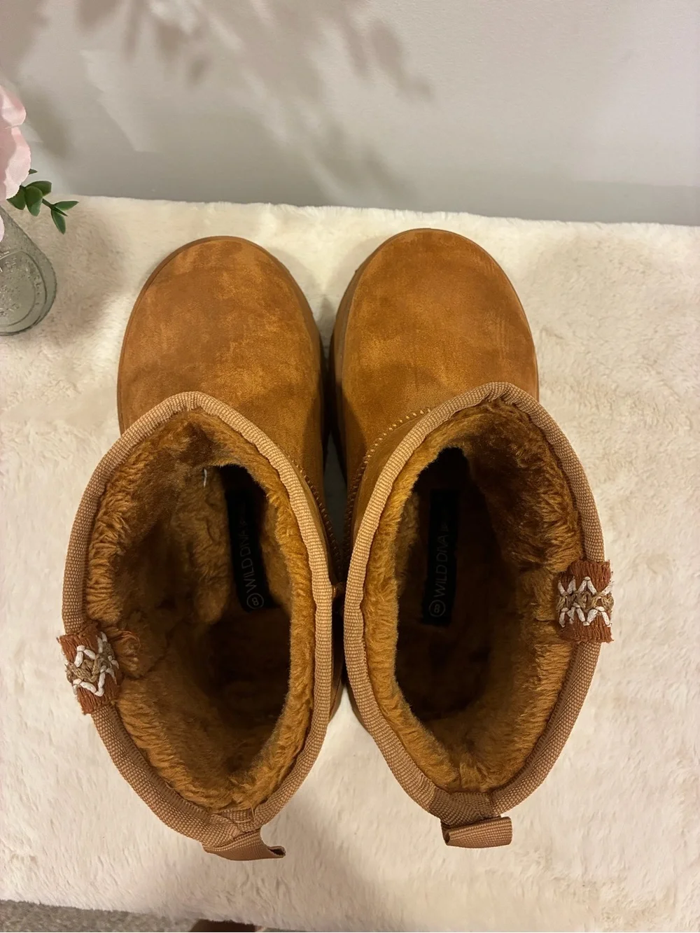 Wild Diva Chestnut Tan Faux-Suede Ankle Booties Size 8